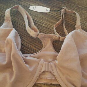 New Victoria's Secret Underwire unlined Bra Beige